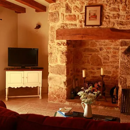Casa vacanze La Grange Dans La Foret Lacapelle-Biron